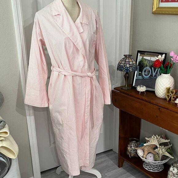bill blass Other - Bill Blass Seersucker Pink/White Women's Belted Robe Front Logo&2 Side Pockets